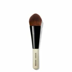Brand new ⭐ Bobbi Brown Precise Buffing Brush 🎁